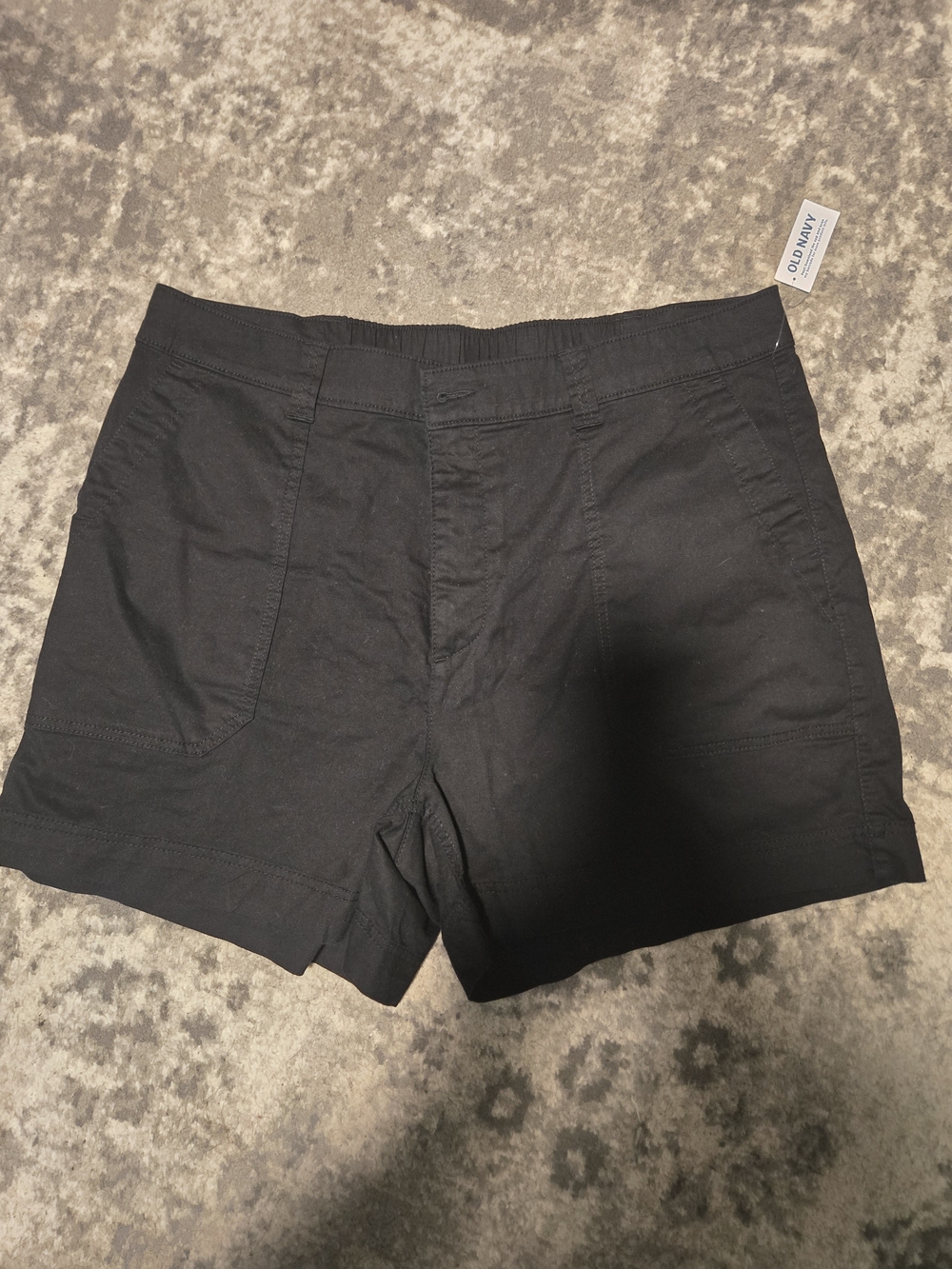 Old Navy Black Women's Everyday Stretch Bermuda Shorts
